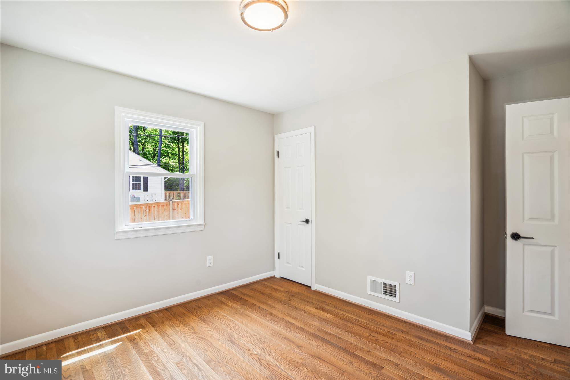 Real estate listing preview #31