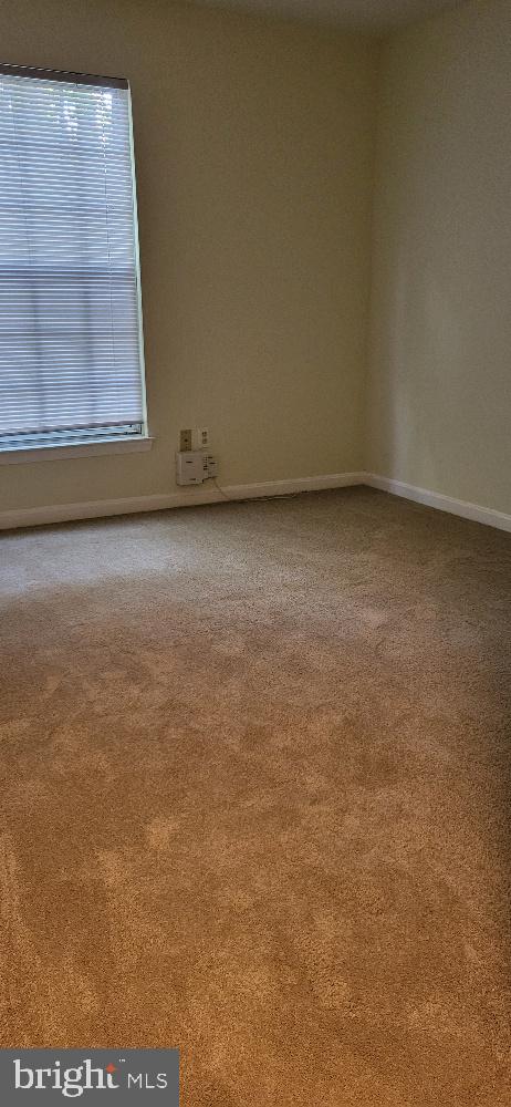 Real estate listing preview #4