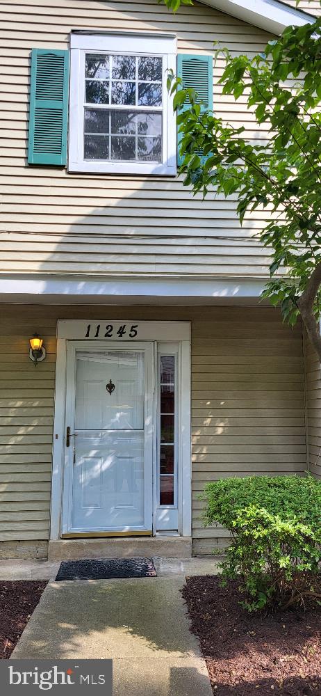 Real estate listing preview #1