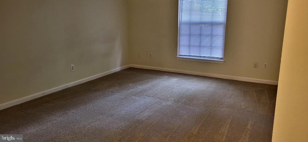 Real estate listing preview #10