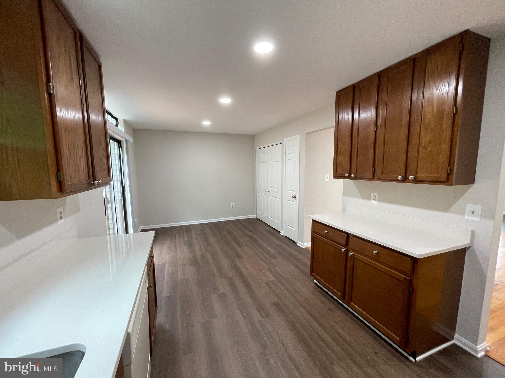 Real estate listing preview #9