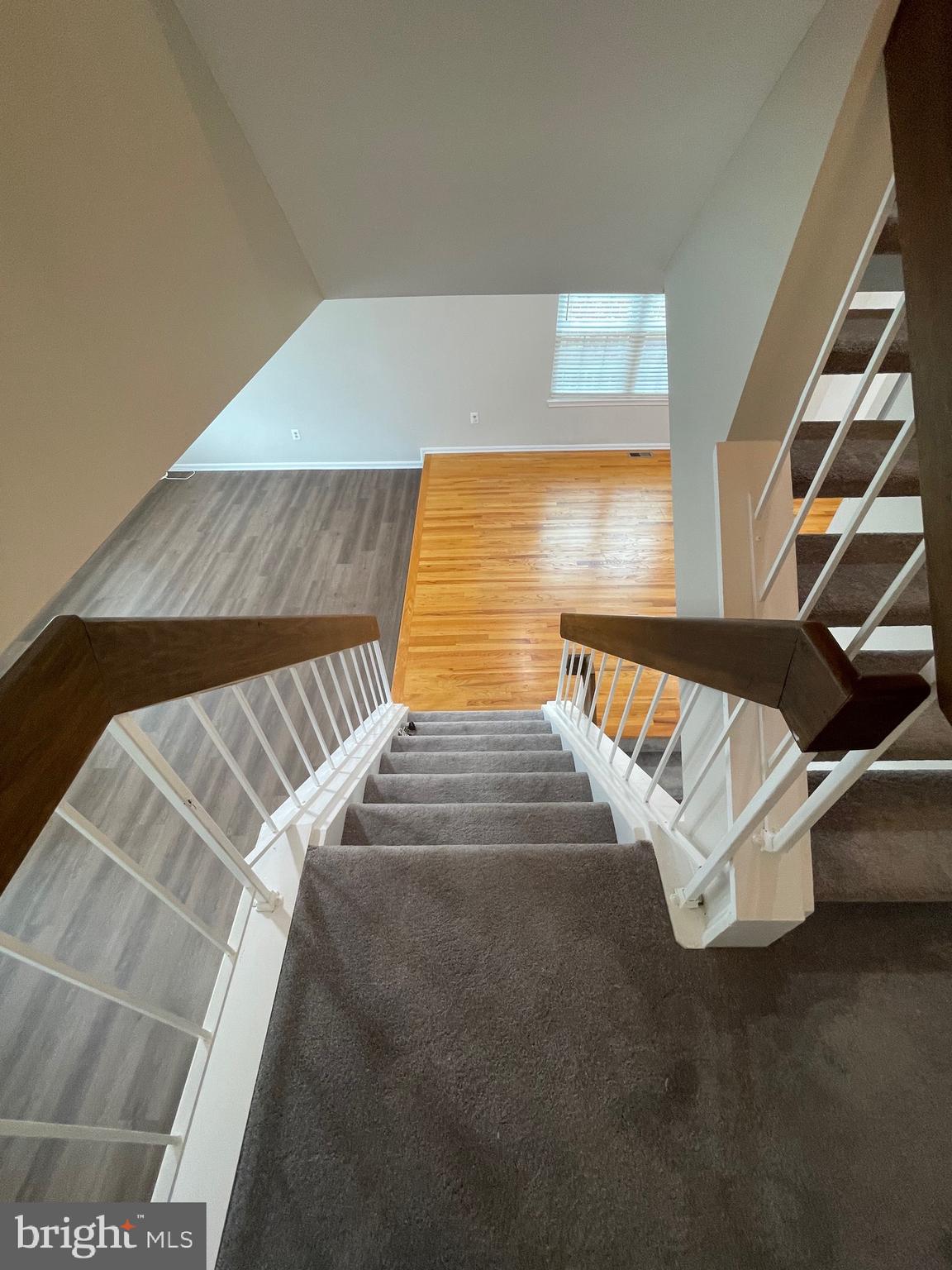 Real estate listing preview #14