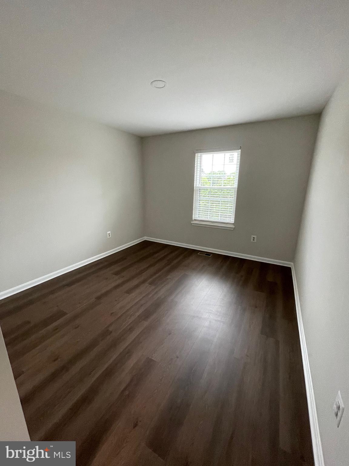 Real estate listing preview #19