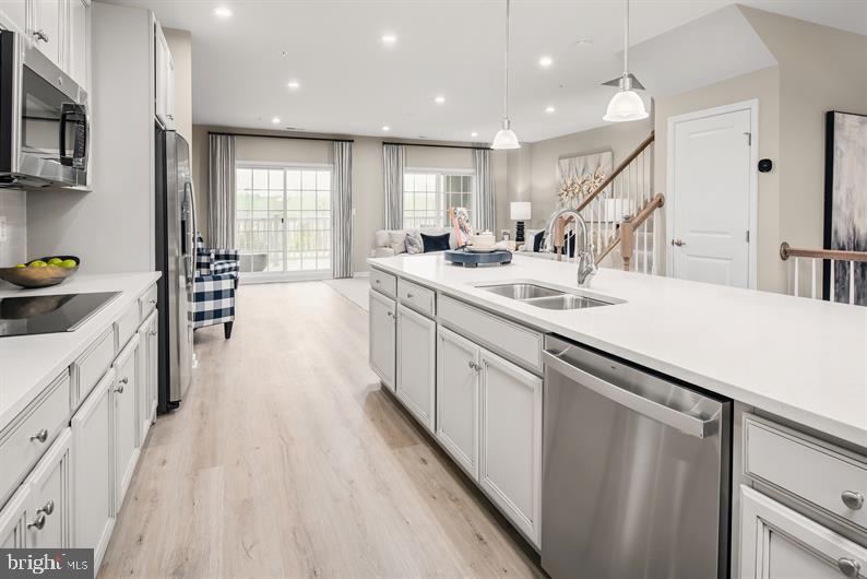 Real estate listing preview #5