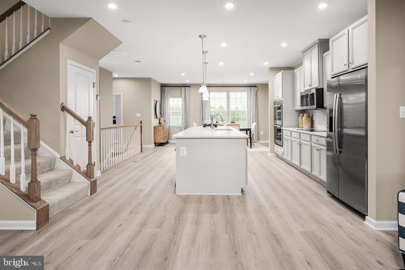 Real estate listing preview #2