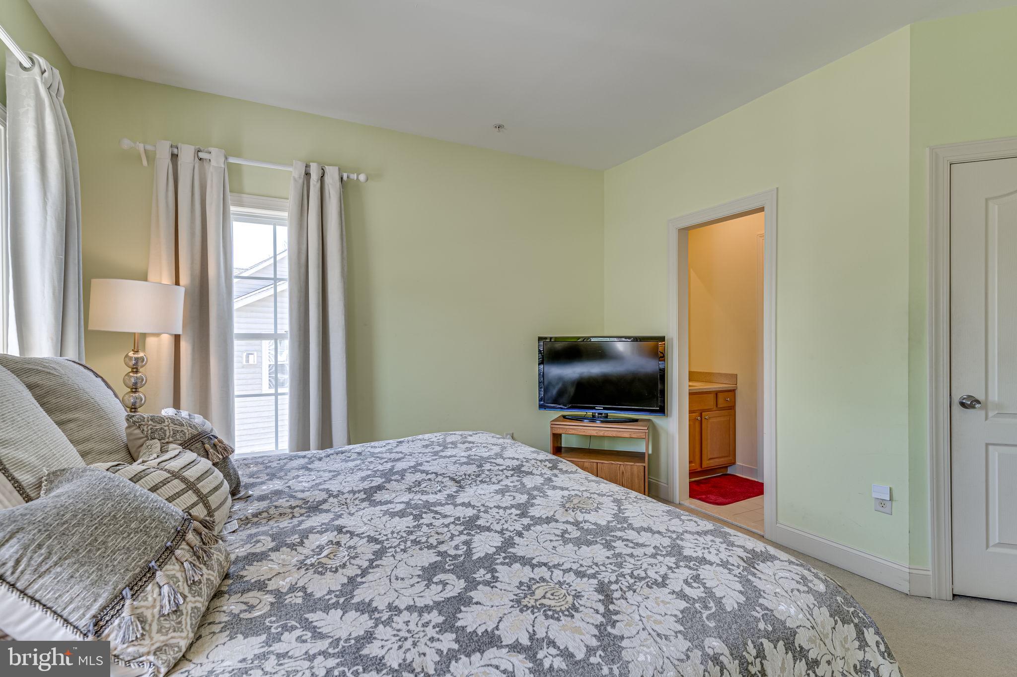 Real estate listing preview #30