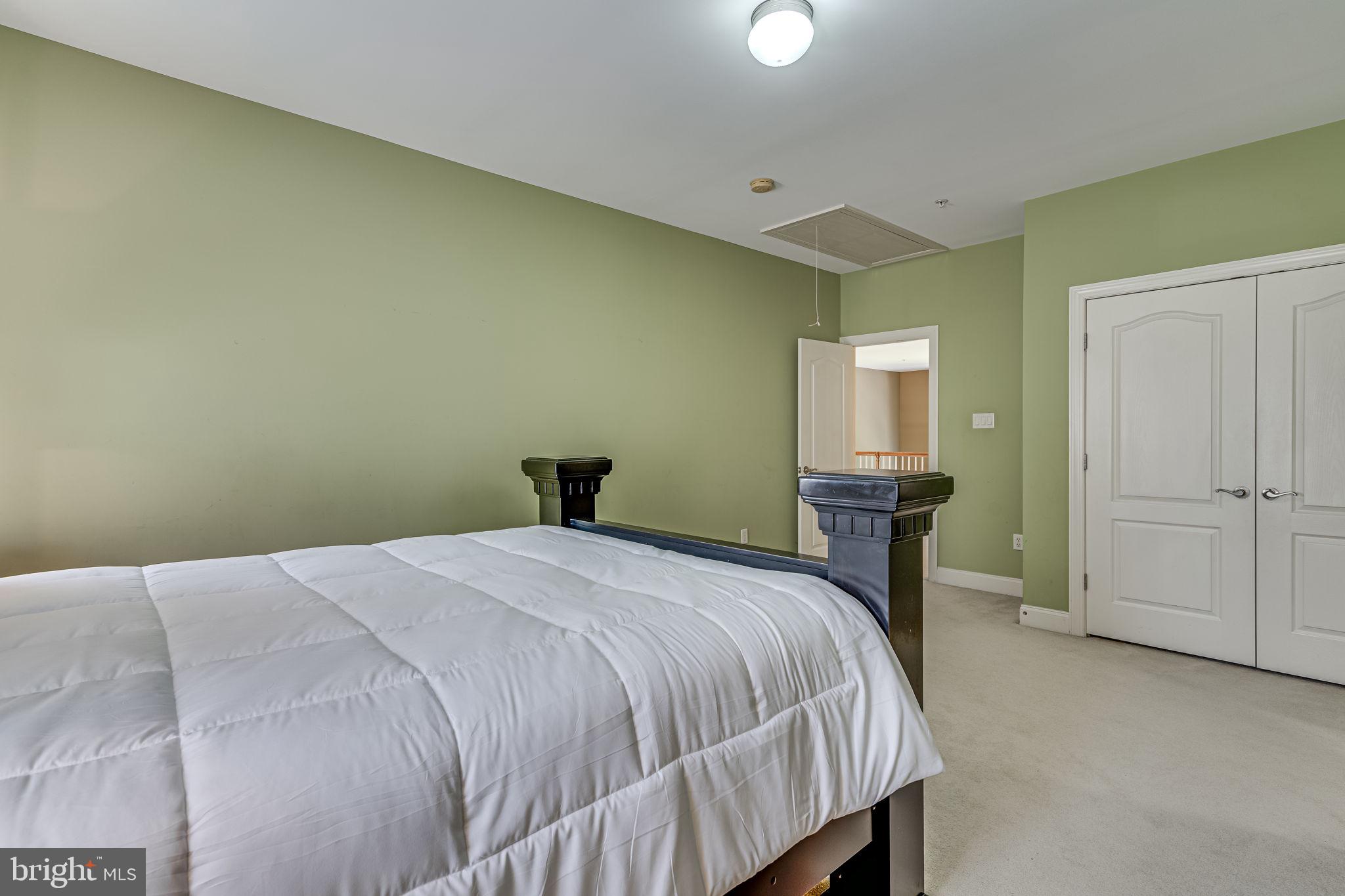 Real estate listing preview #37