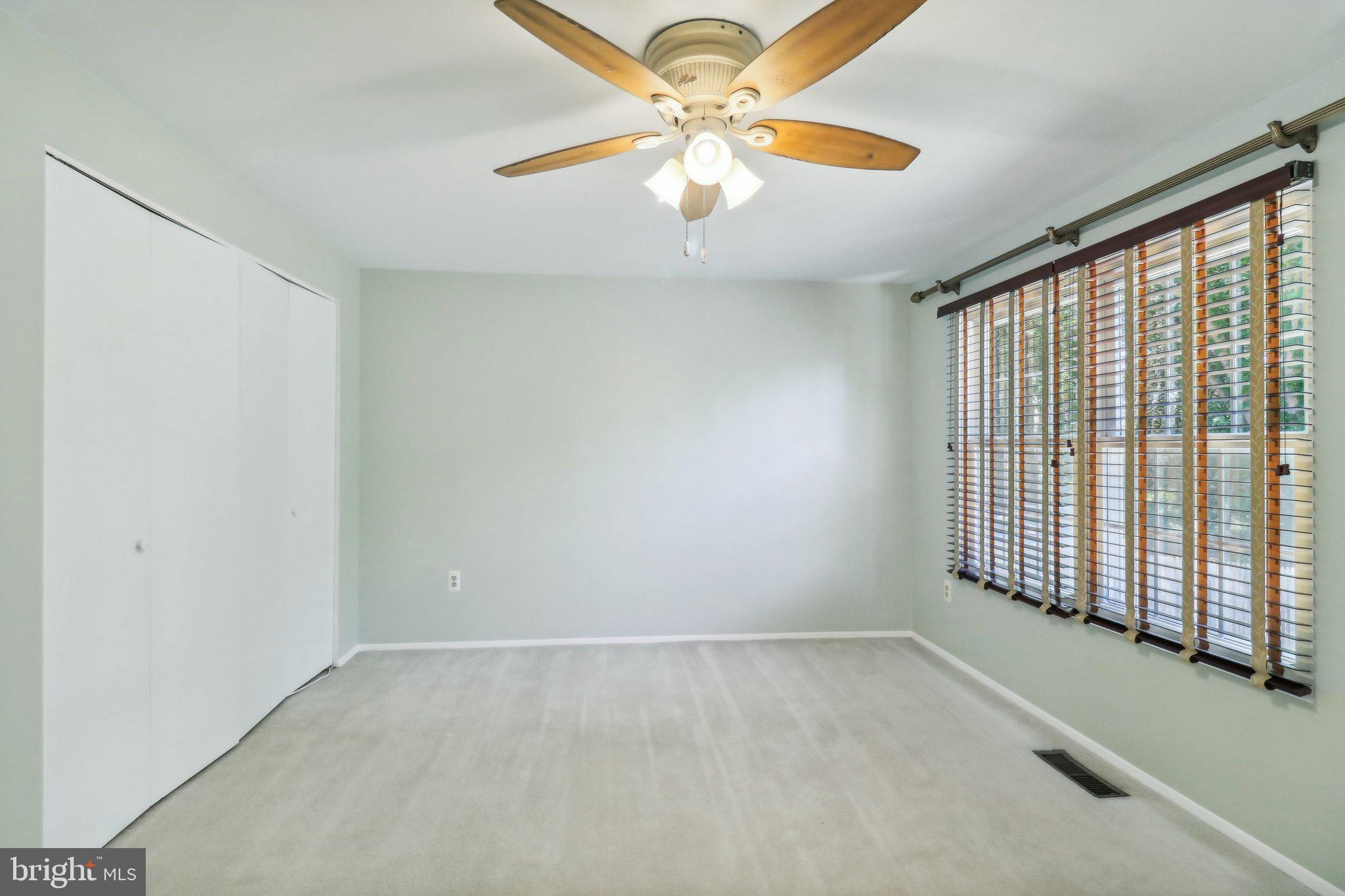 Real estate listing preview #25