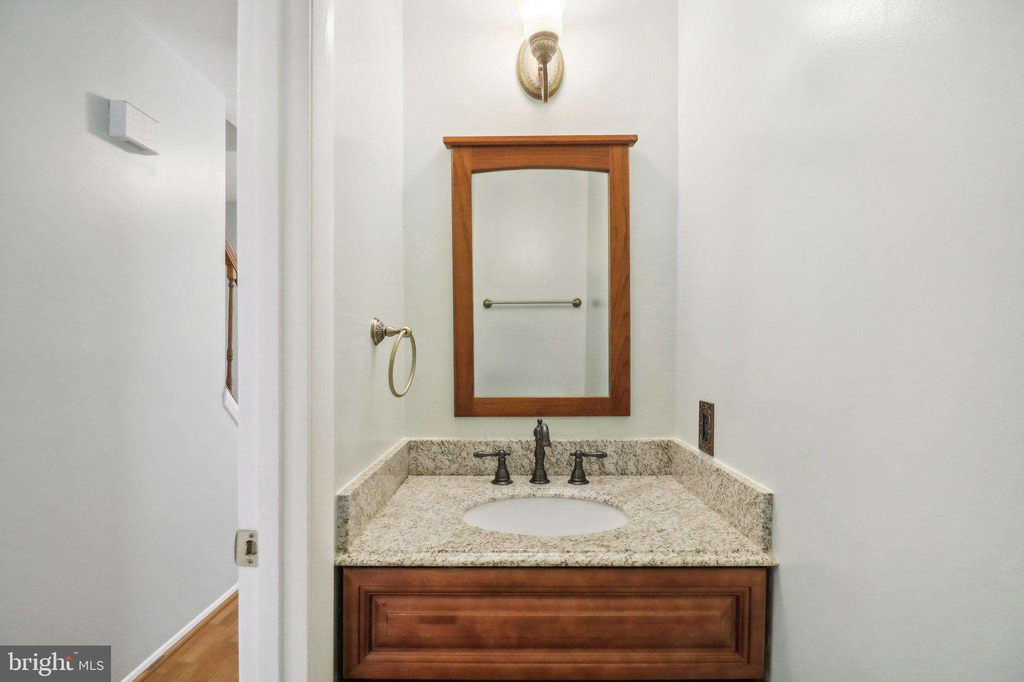 Real estate listing preview #10