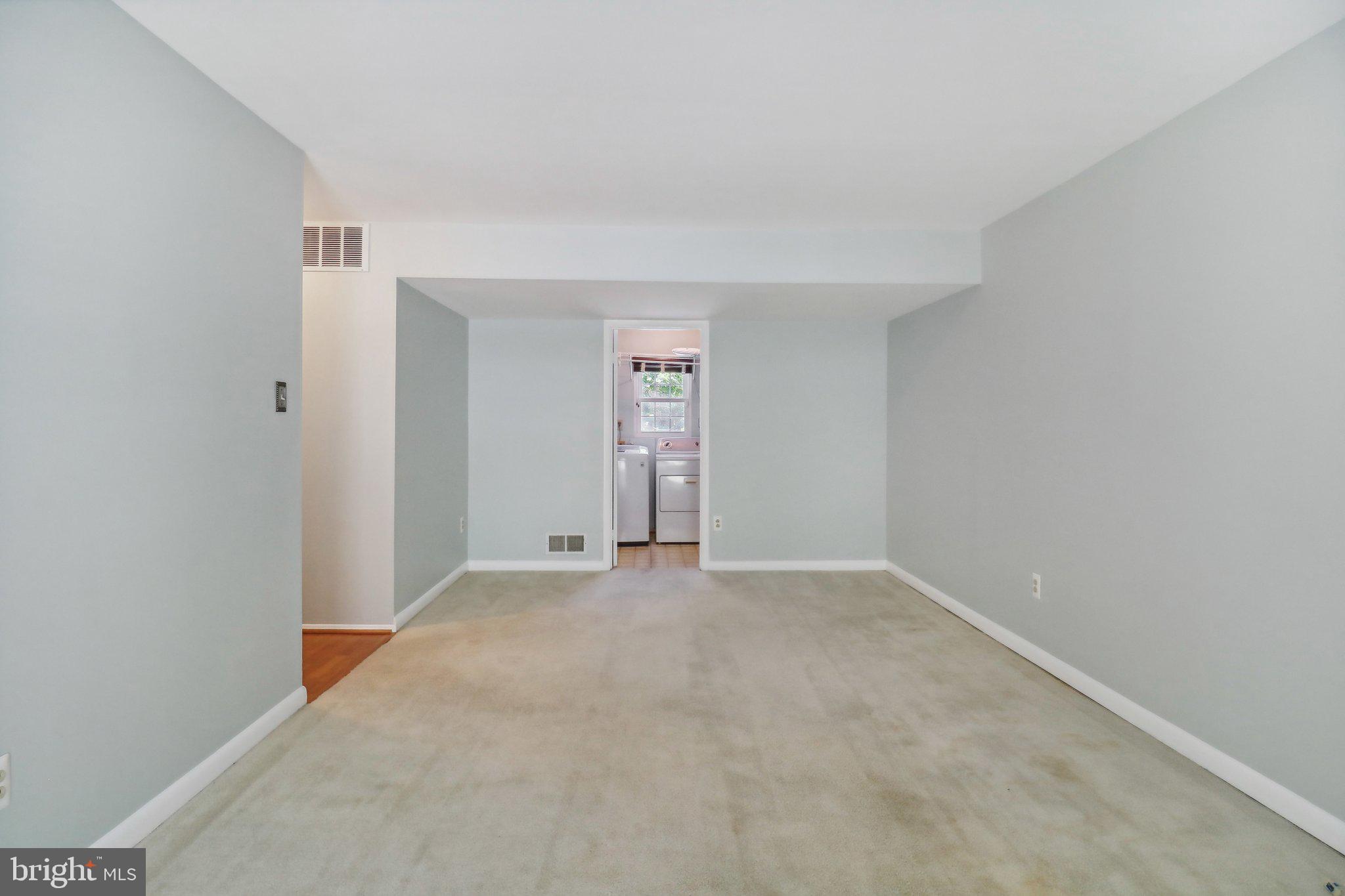 Real estate listing preview #13