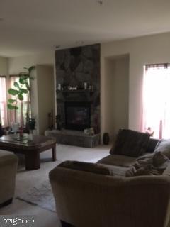 Real estate listing preview #6