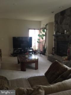 Real estate listing preview #10