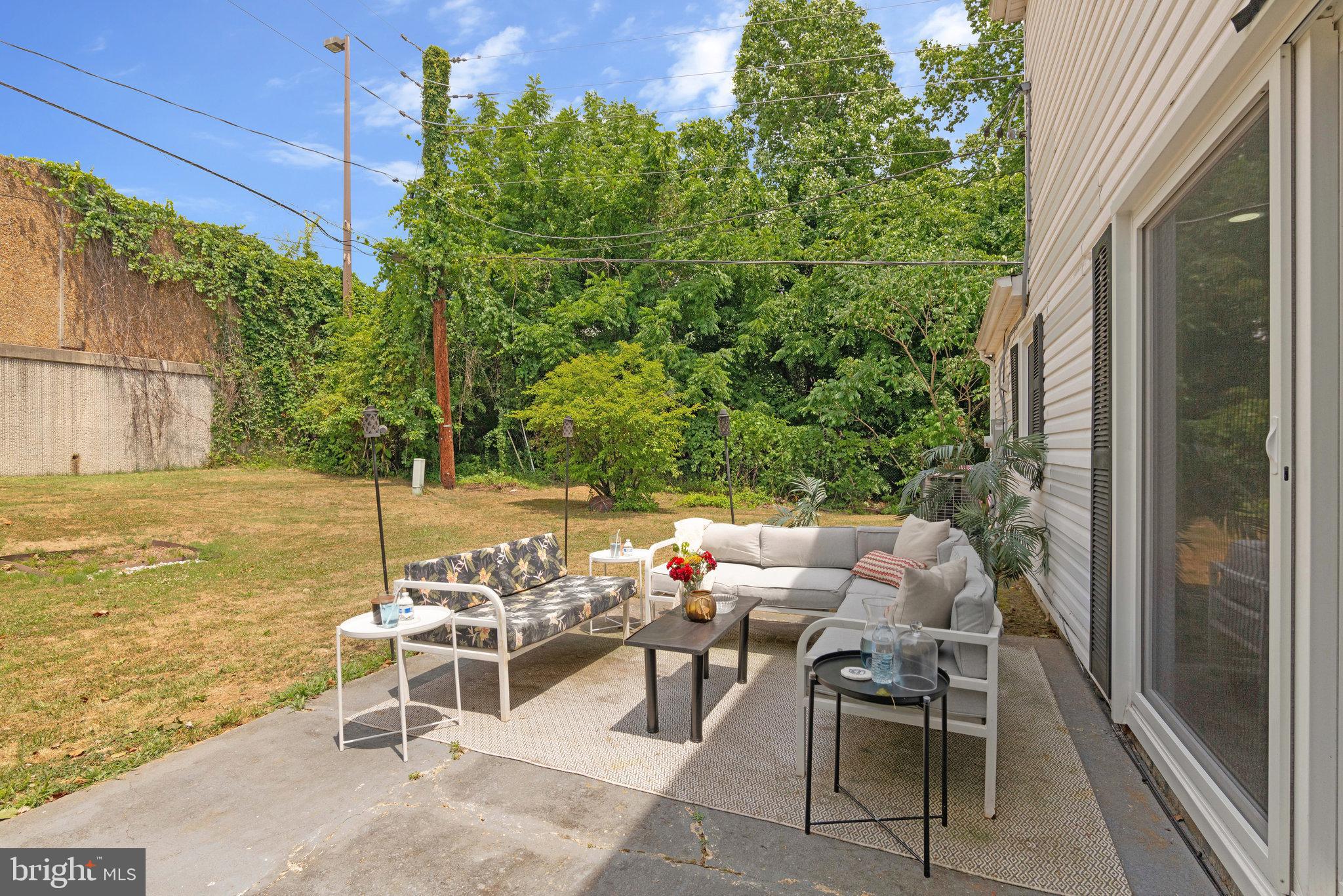 Real estate listing preview #18