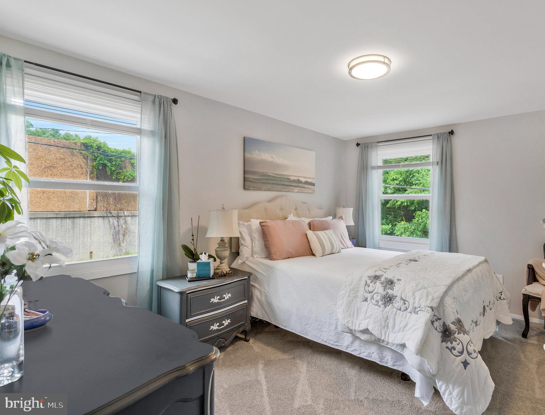 Real estate listing preview #14