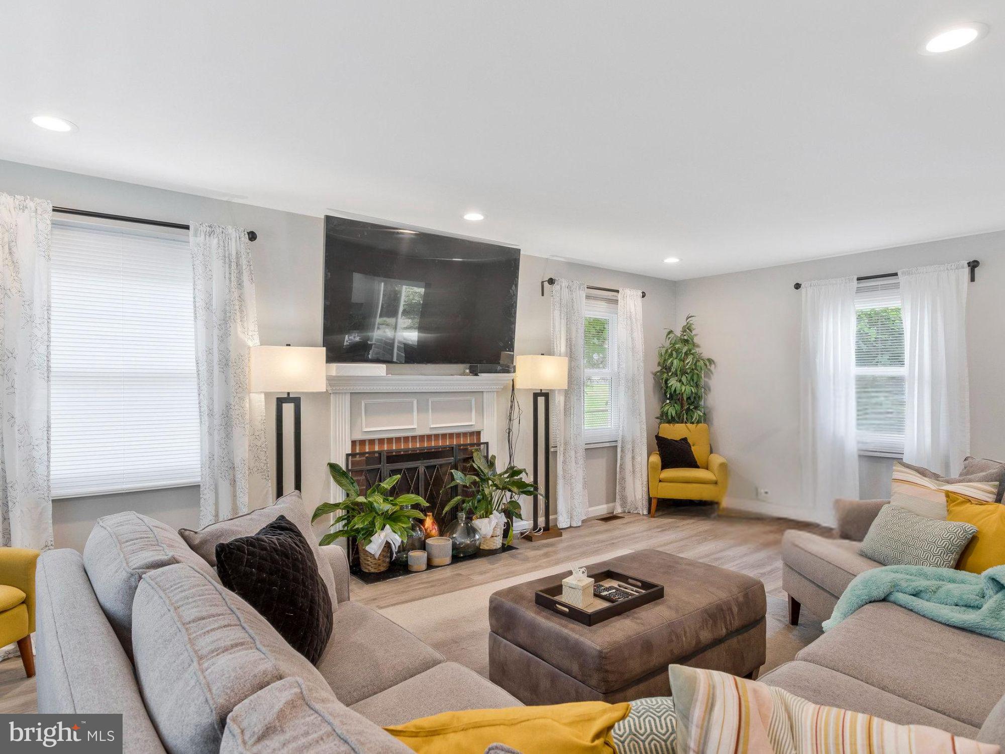 Real estate listing preview #5