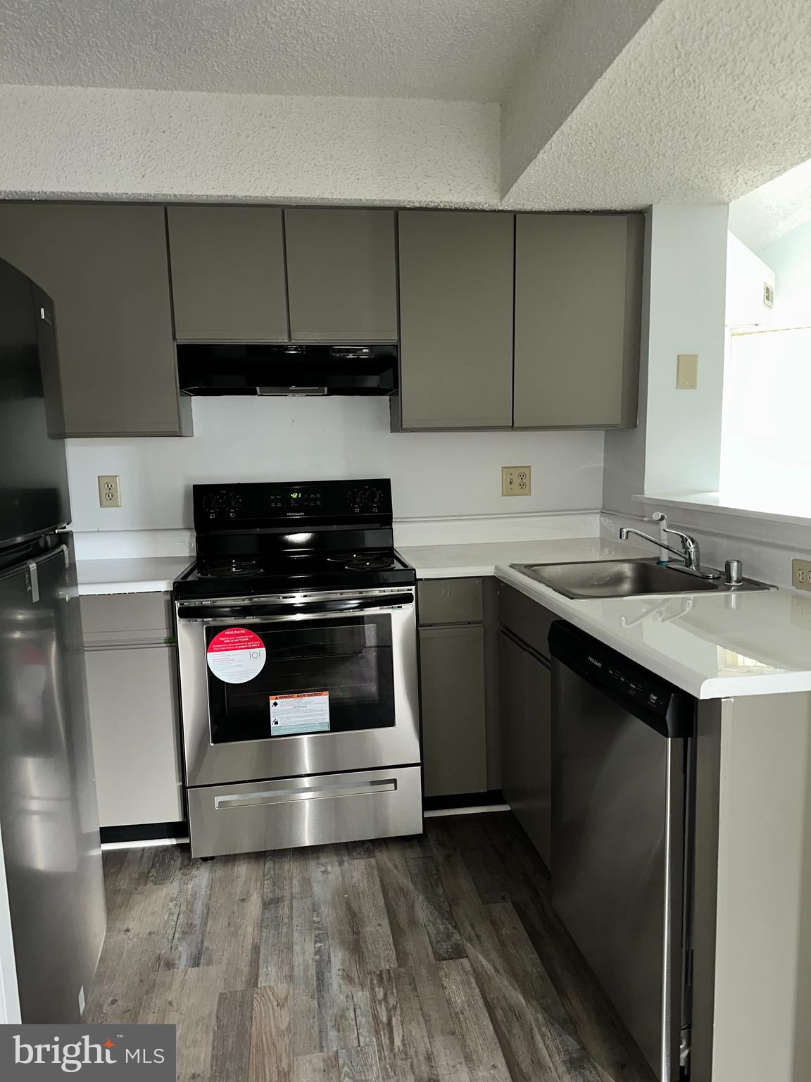 Real estate listing preview #5