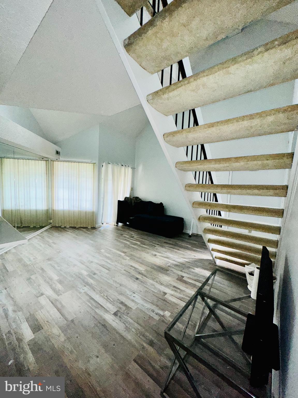 Real estate listing preview #20