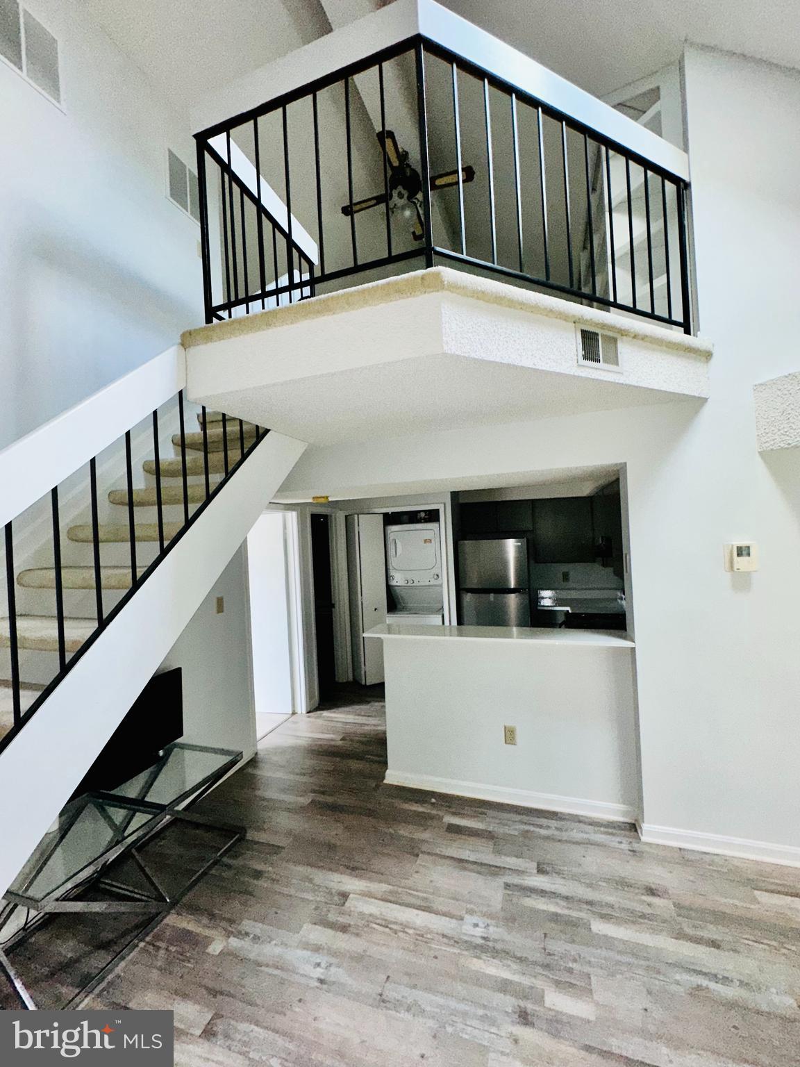 Real estate listing preview #13