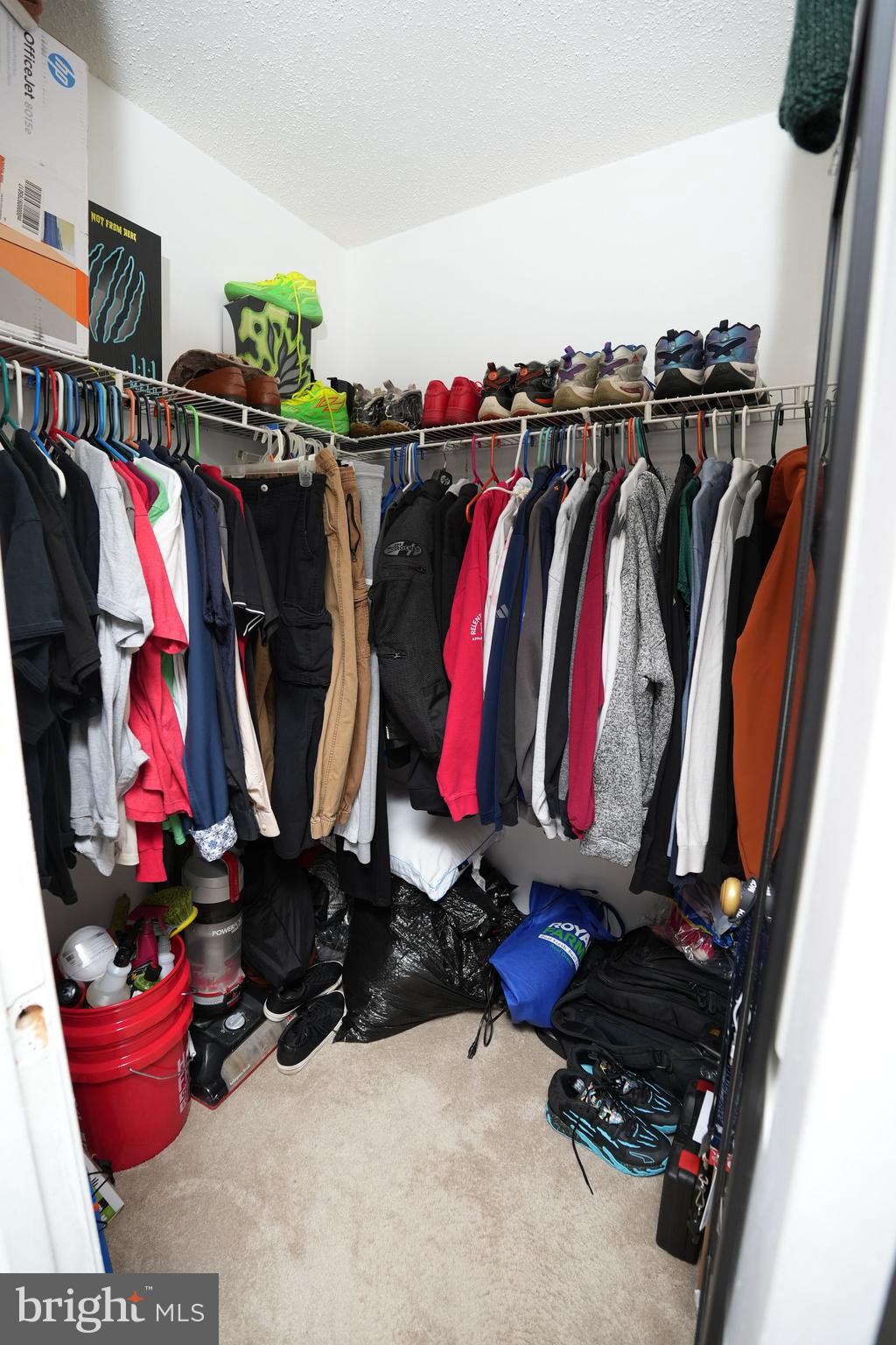 Real estate listing preview #12