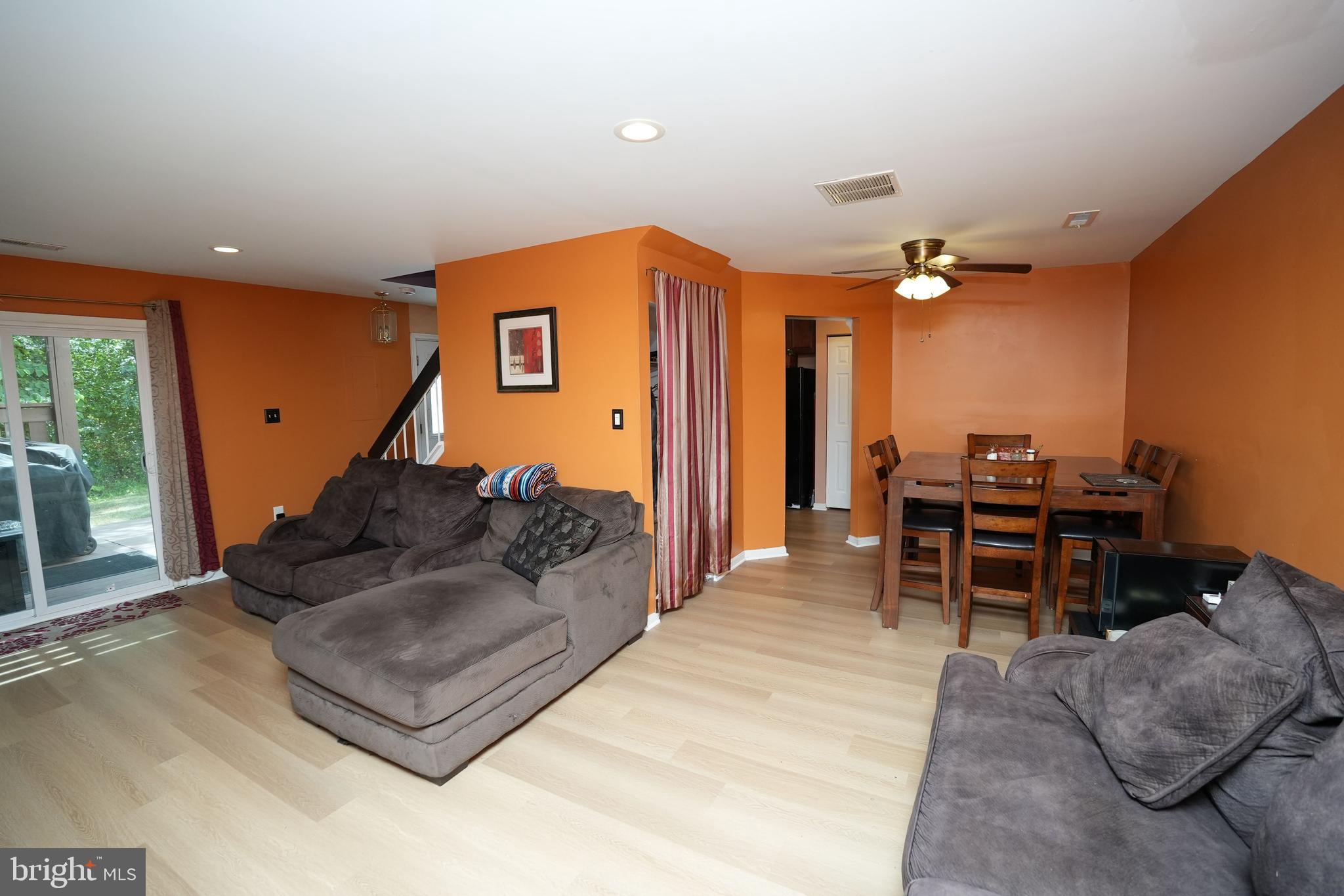 Real estate listing preview #7