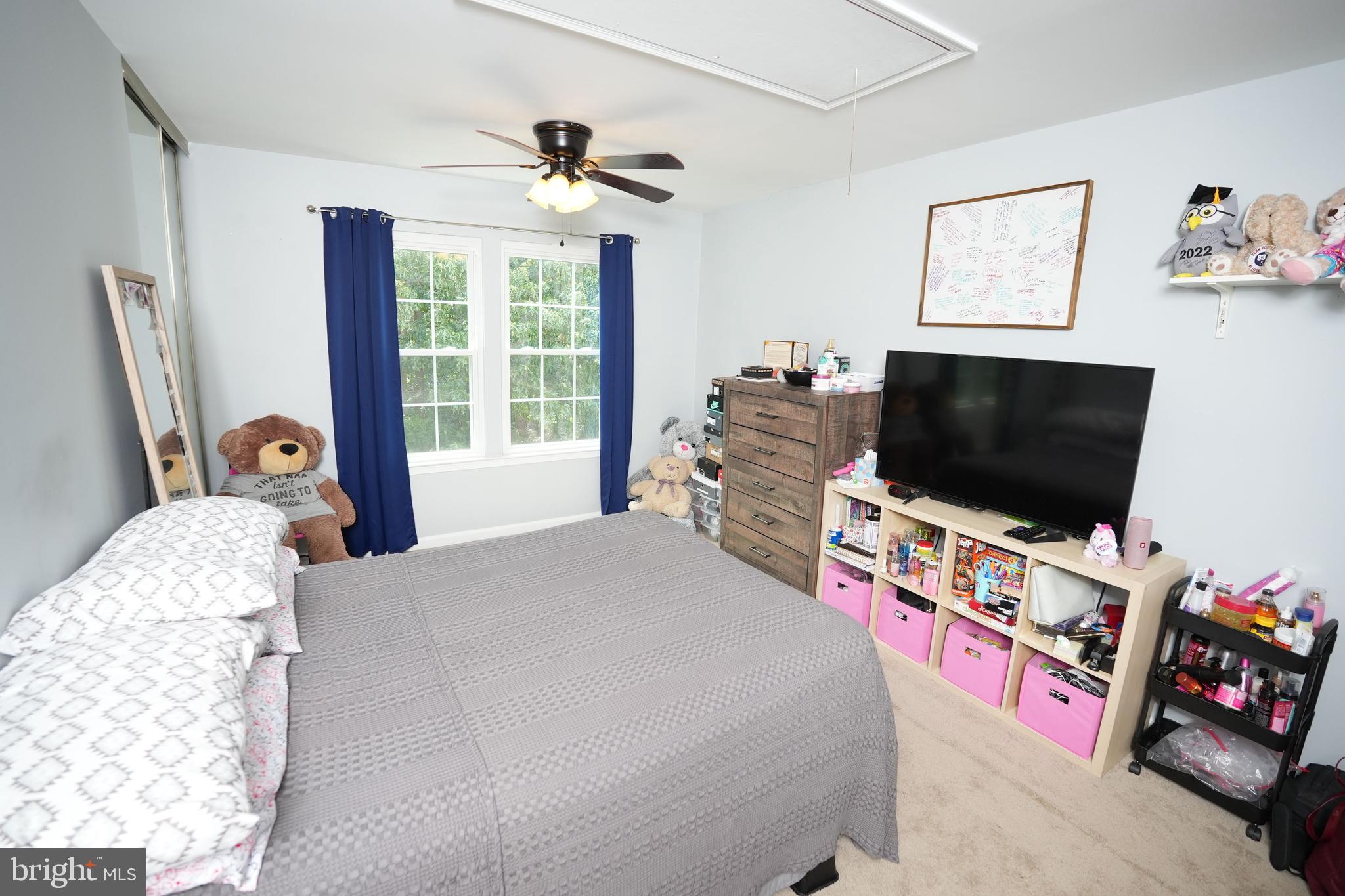 Real estate listing preview #14