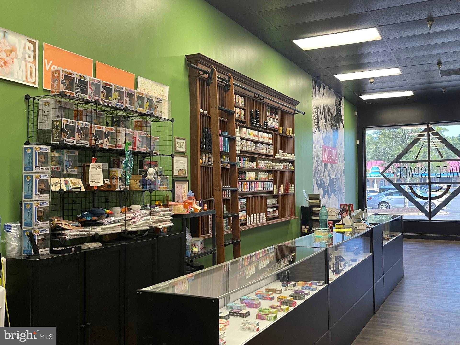 Real estate listing preview #3