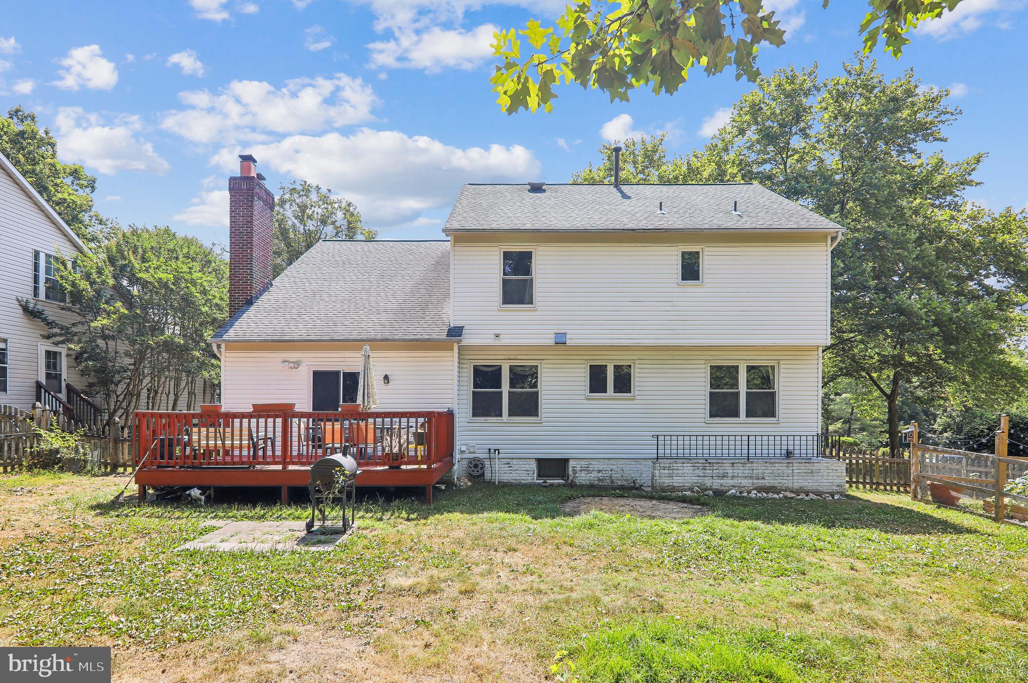 Real estate listing preview #24