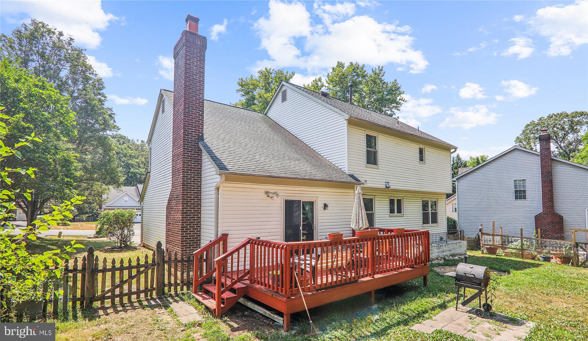 Real estate listing preview #25