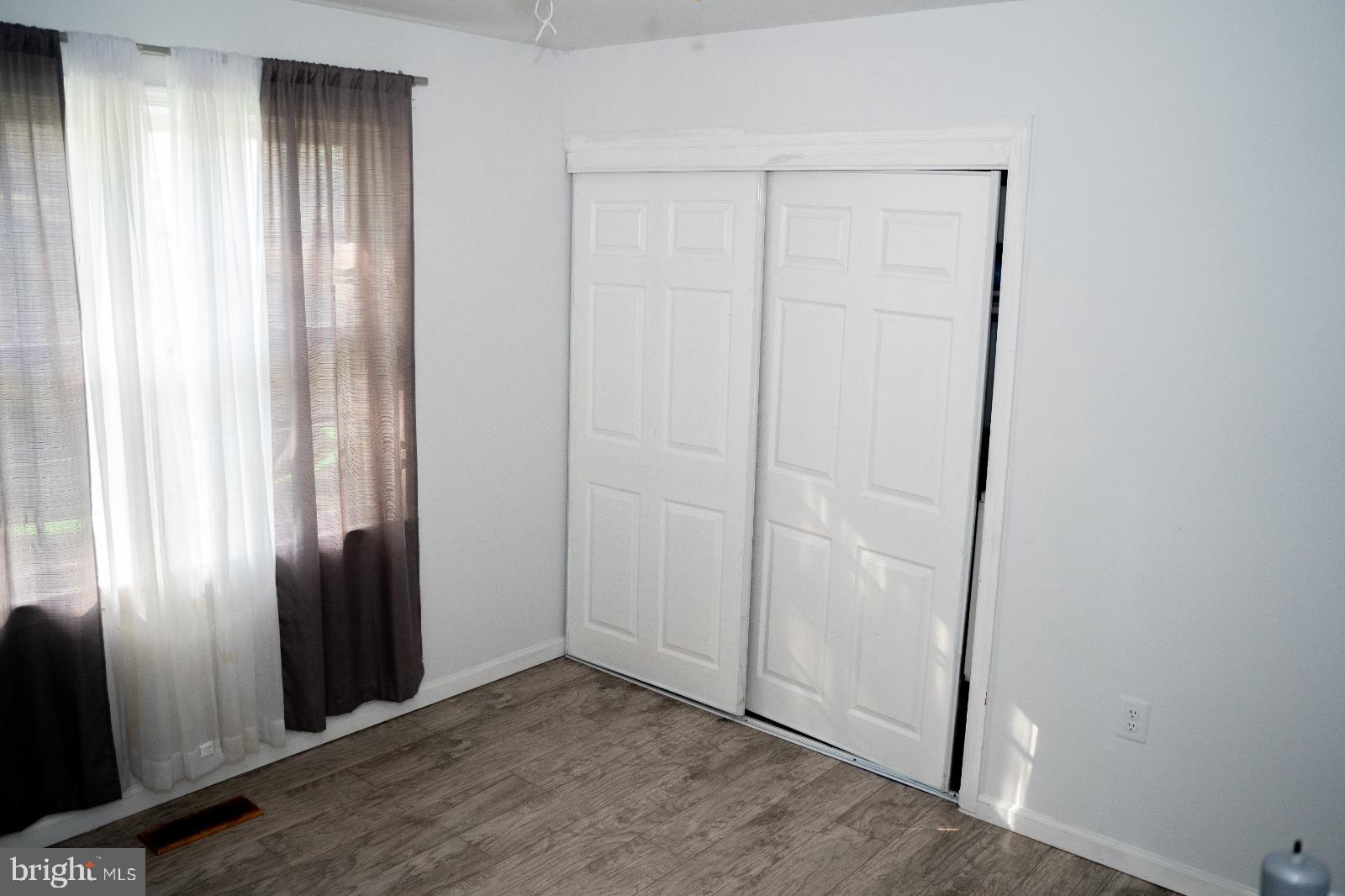 Real estate listing preview #34