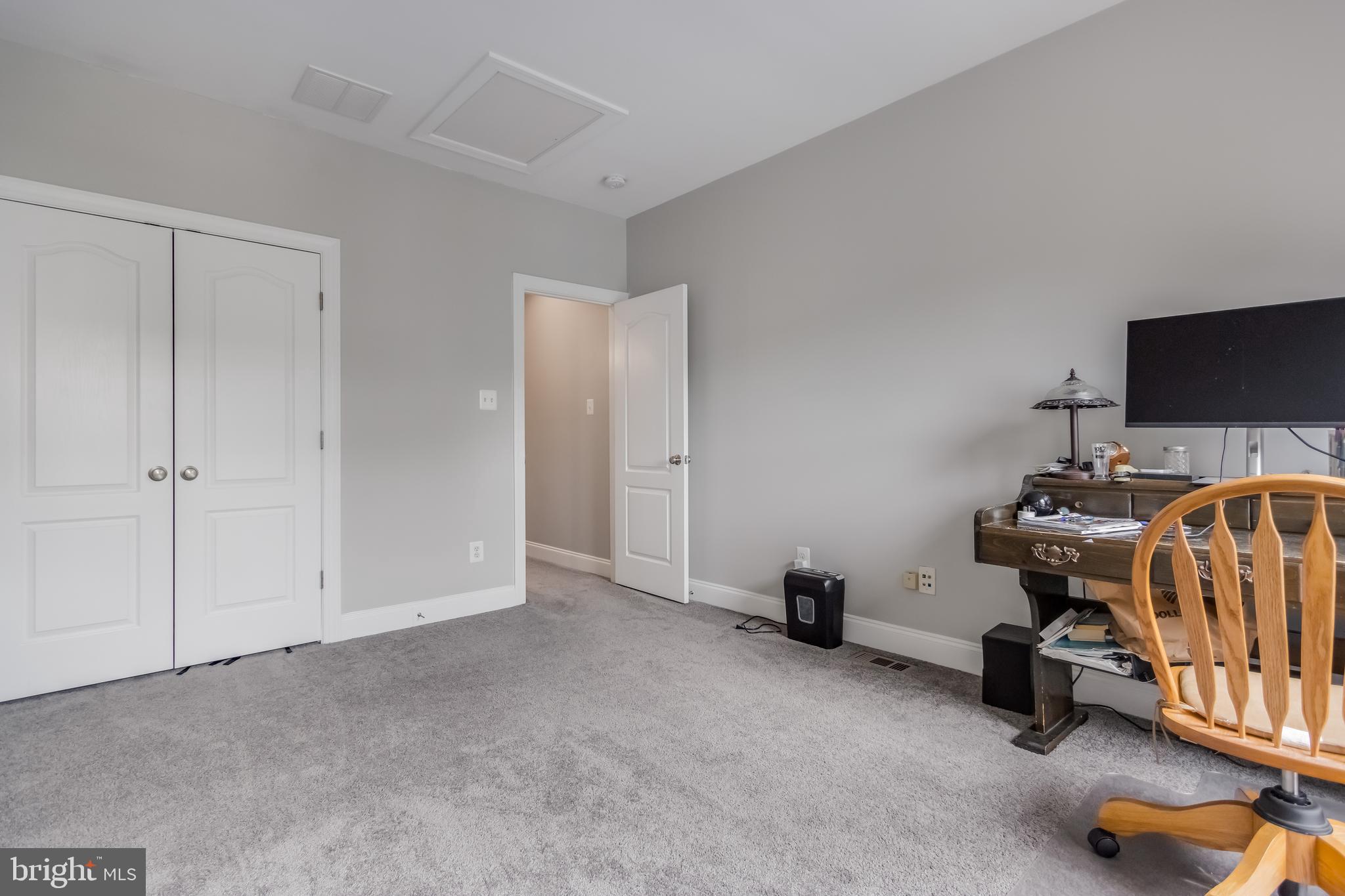 Real estate listing preview #26