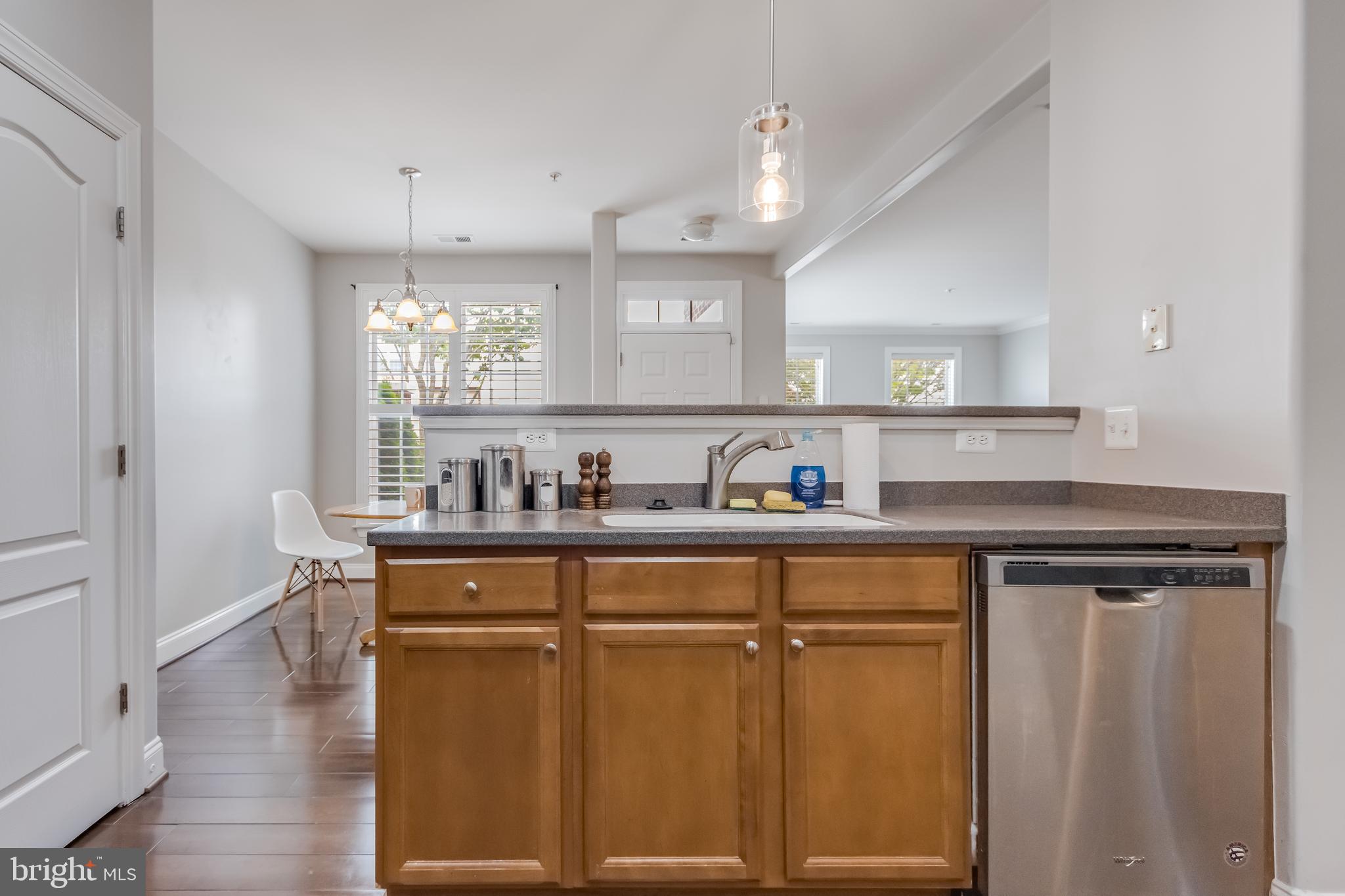 Real estate listing preview #5