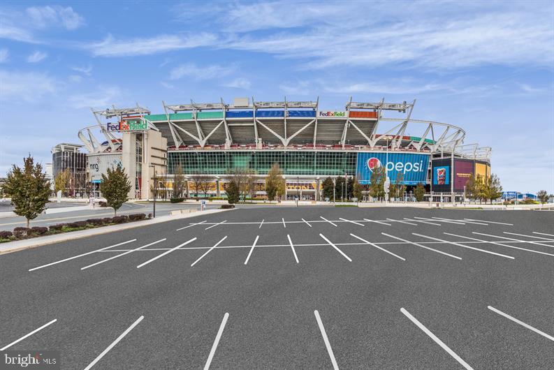 Real estate listing preview #5