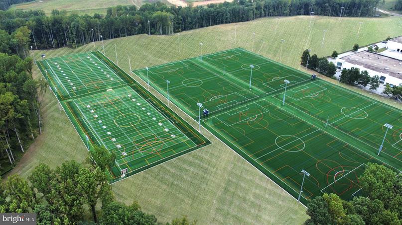 Real estate listing preview #3