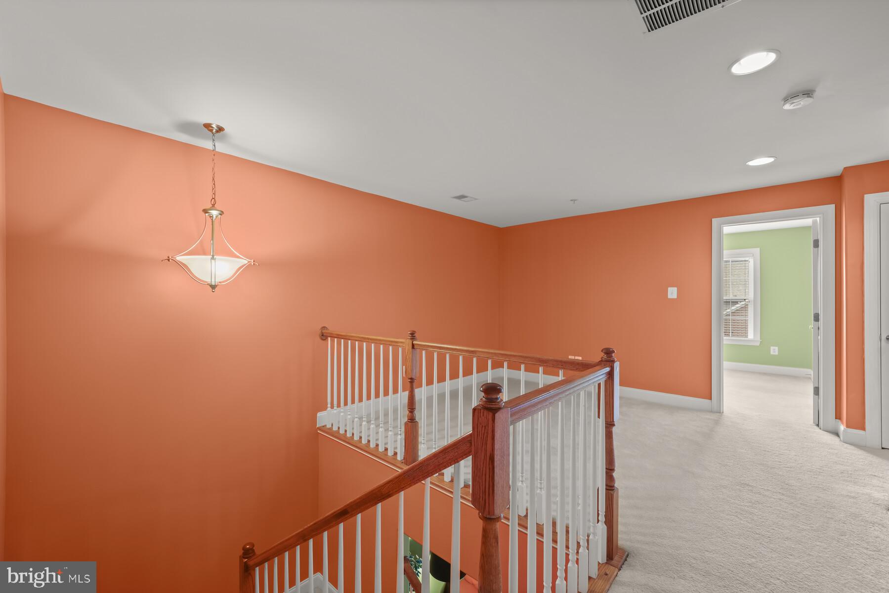 Real estate listing preview #20