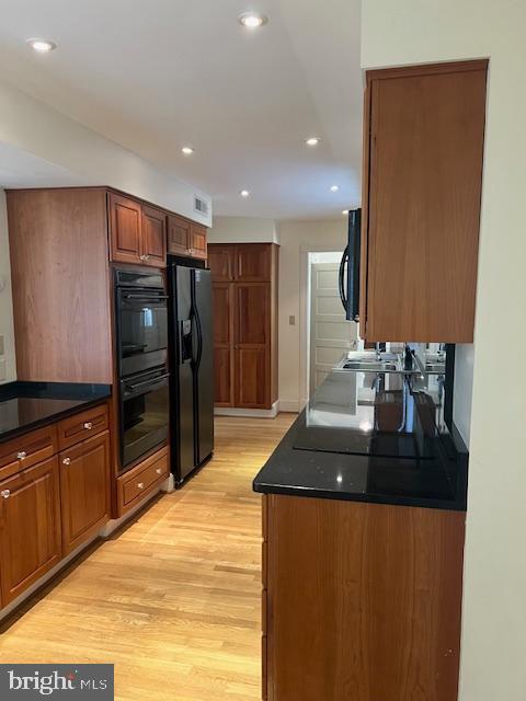 Real estate listing preview #12