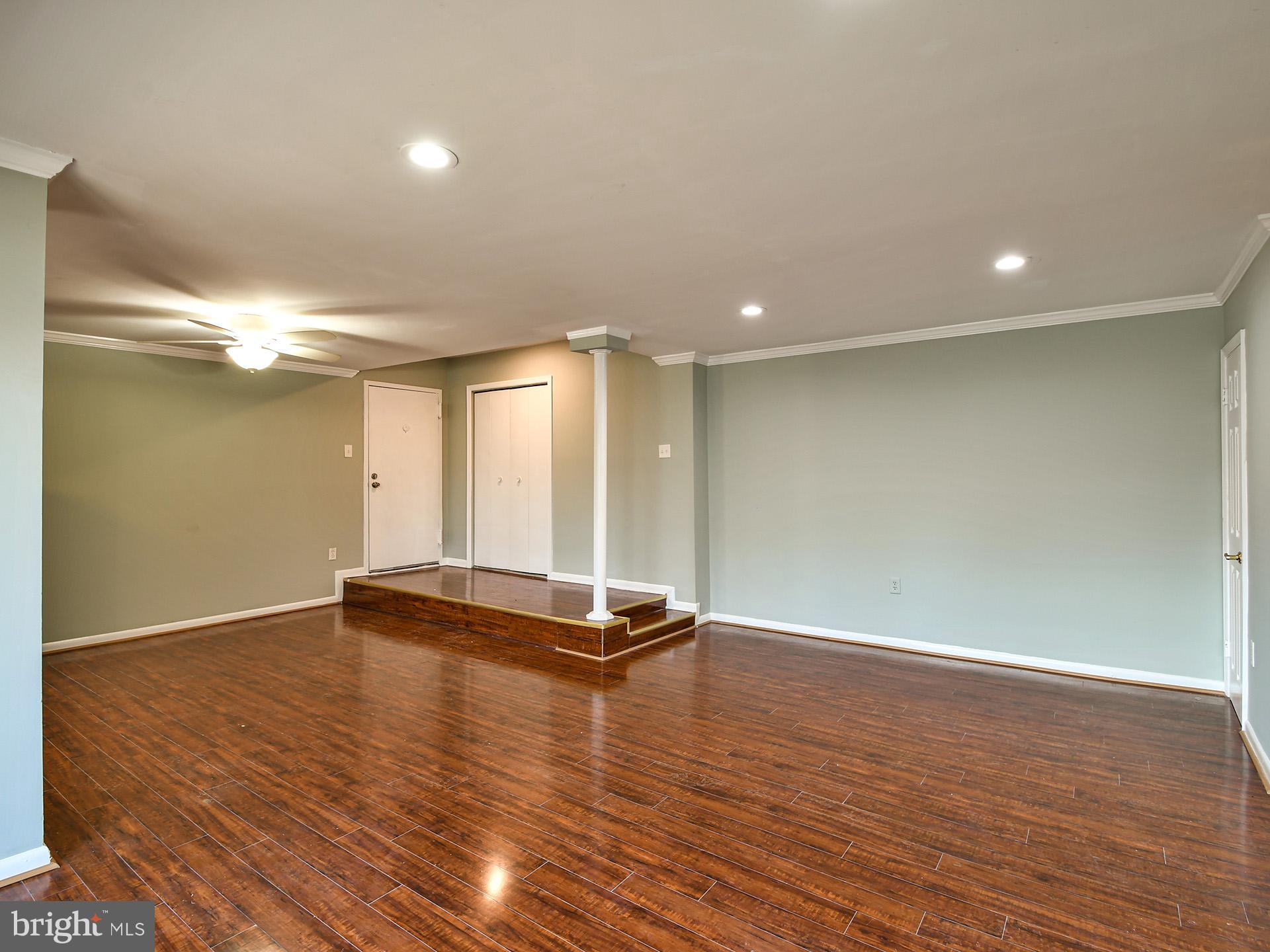 Real estate listing preview #6