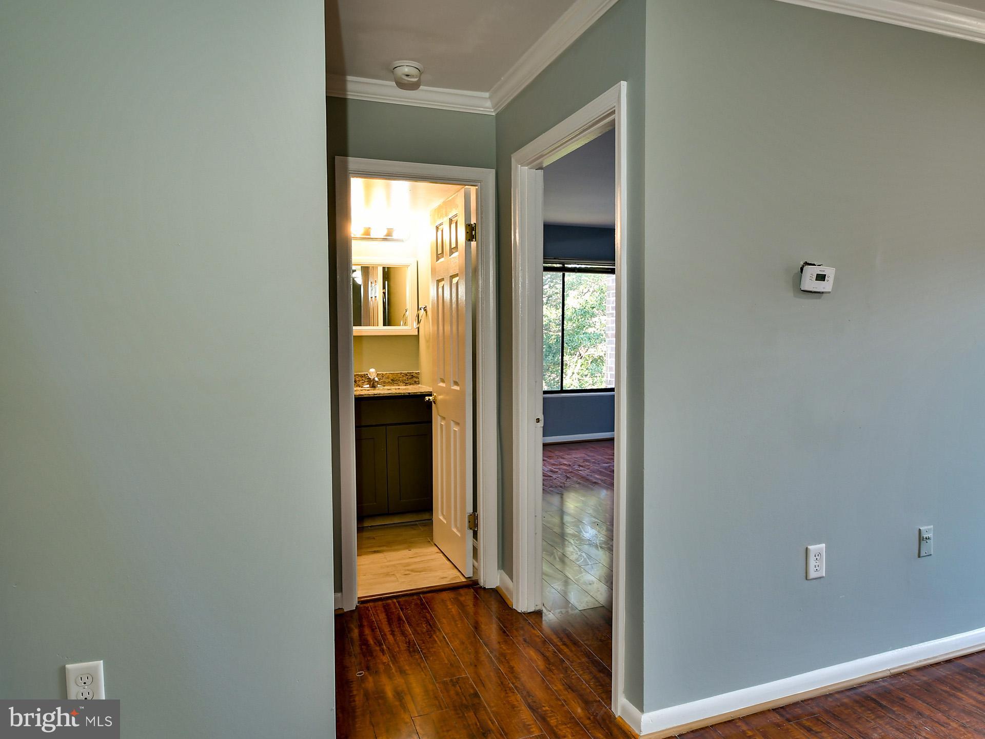 Real estate listing preview #13