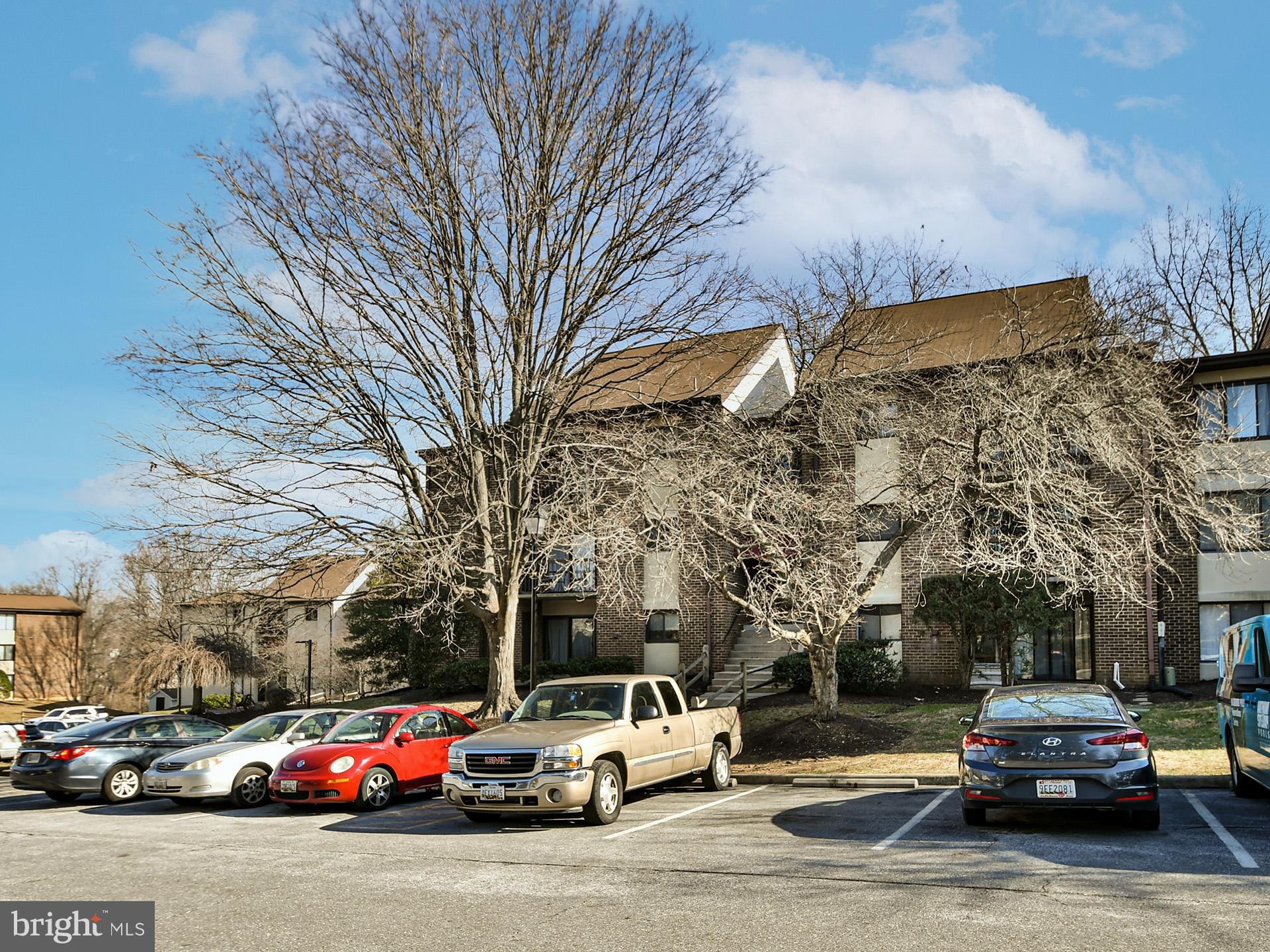 Real estate listing preview #2