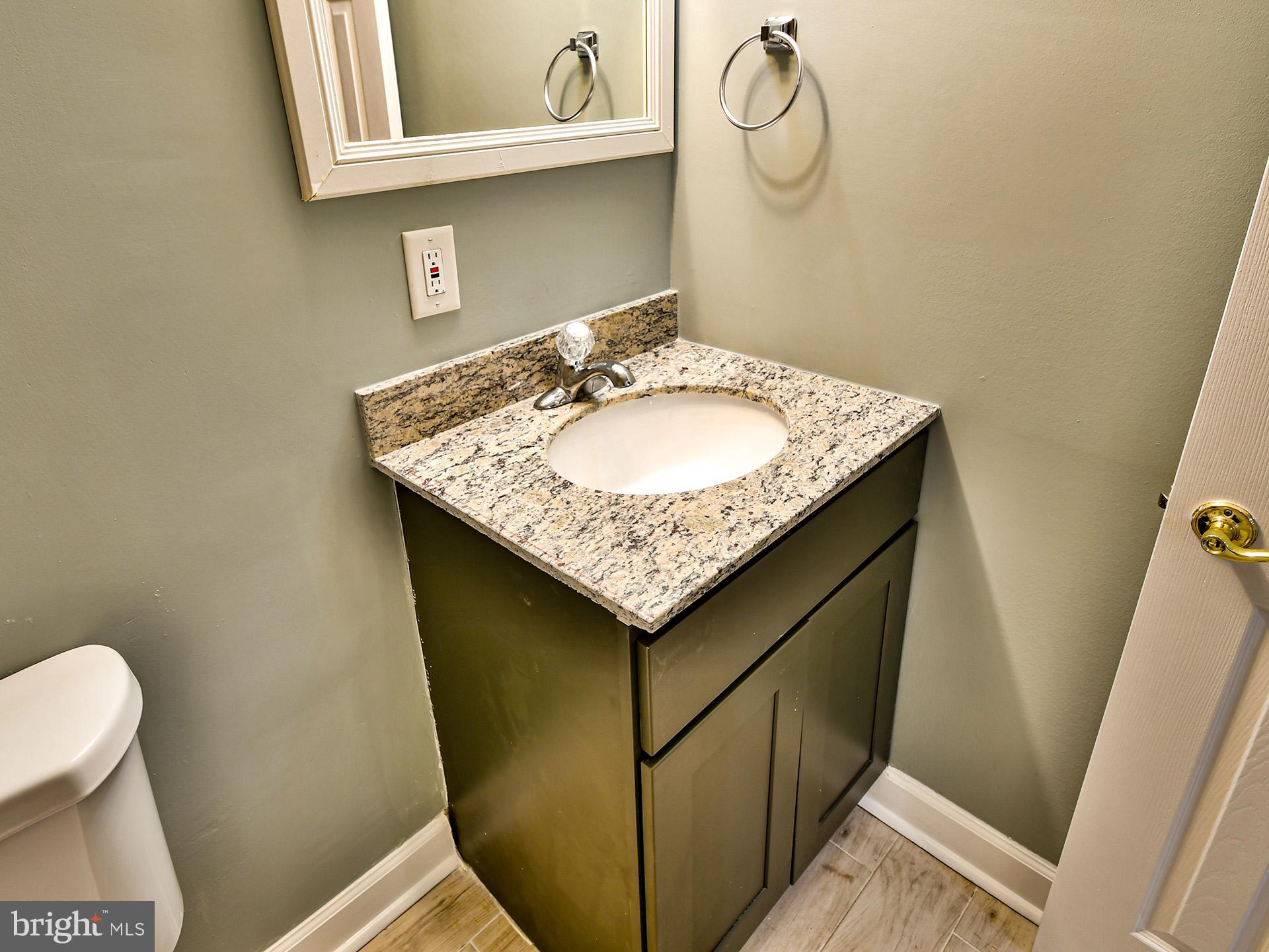 Real estate listing preview #18