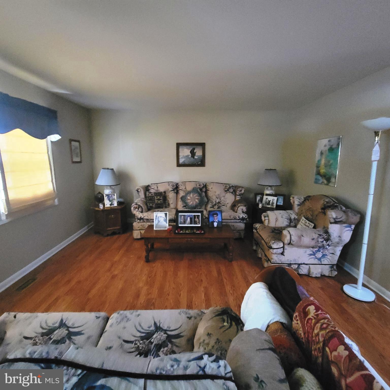 Real estate listing preview #3