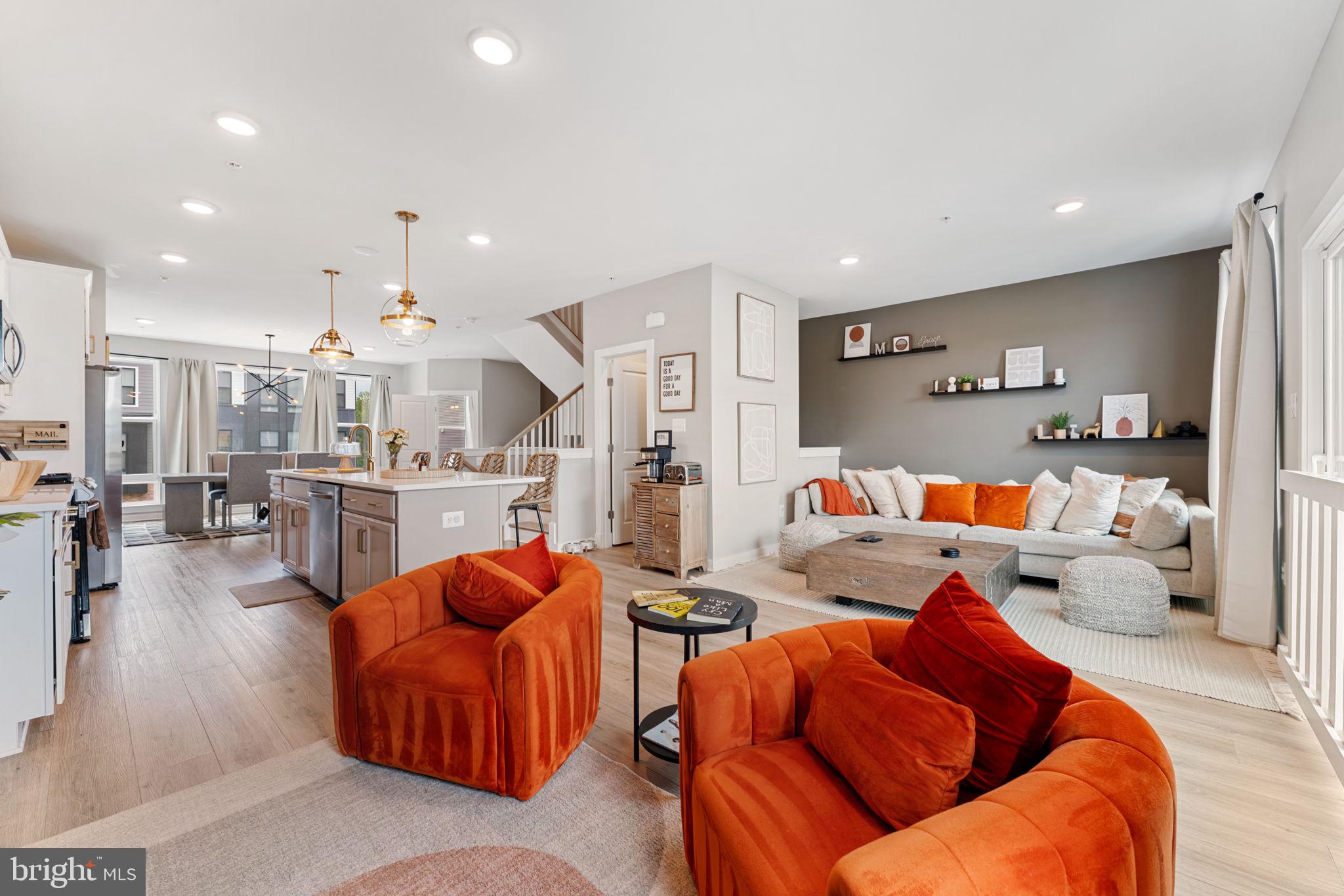 Real estate listing preview #3