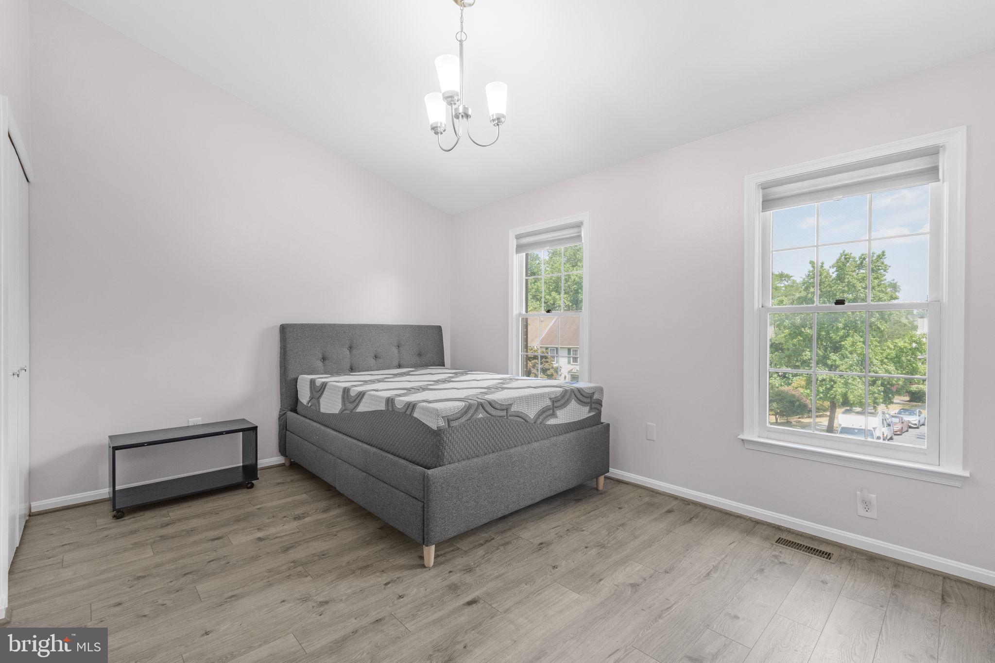 Real estate listing preview #26