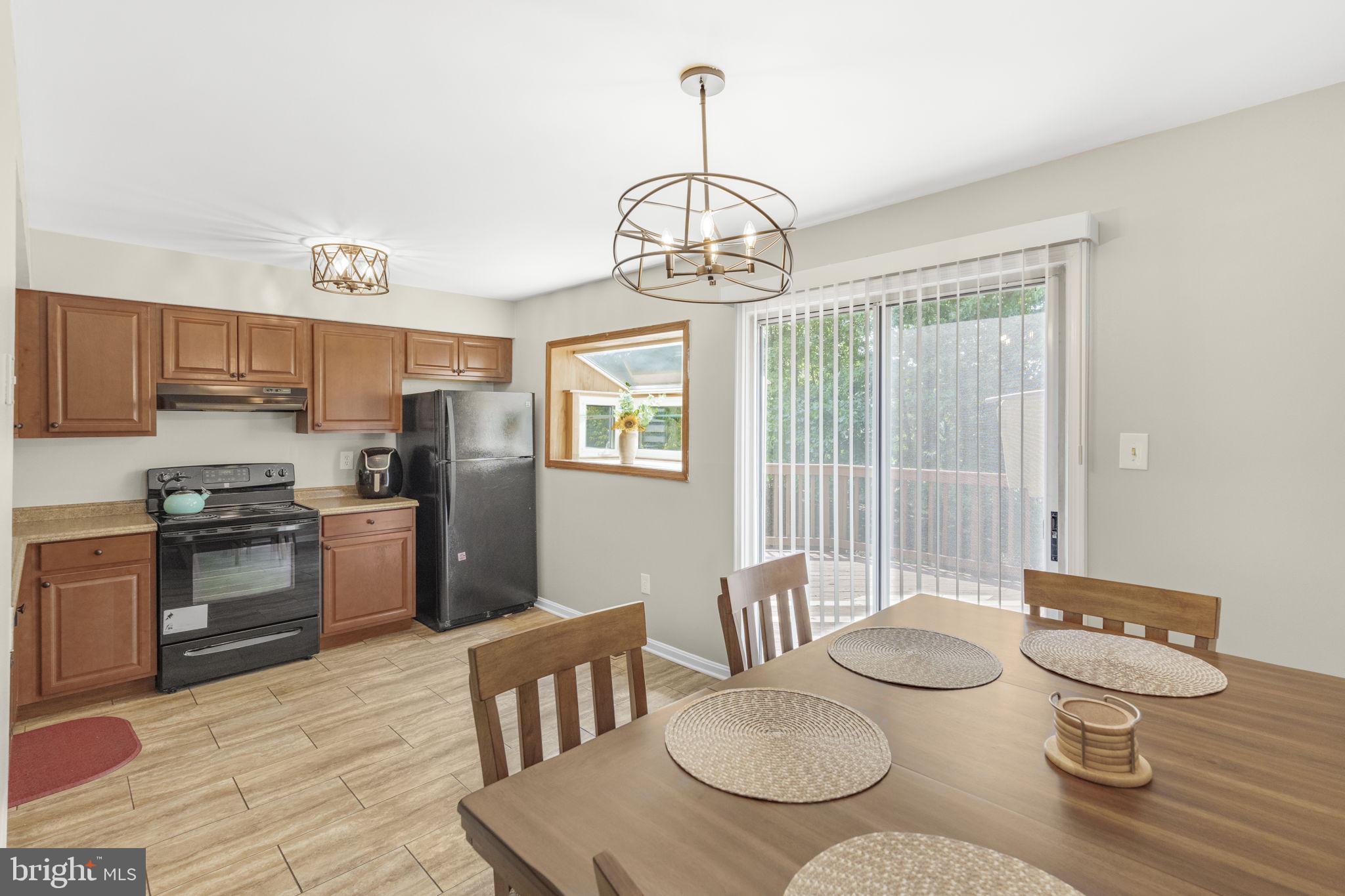 Real estate listing preview #16