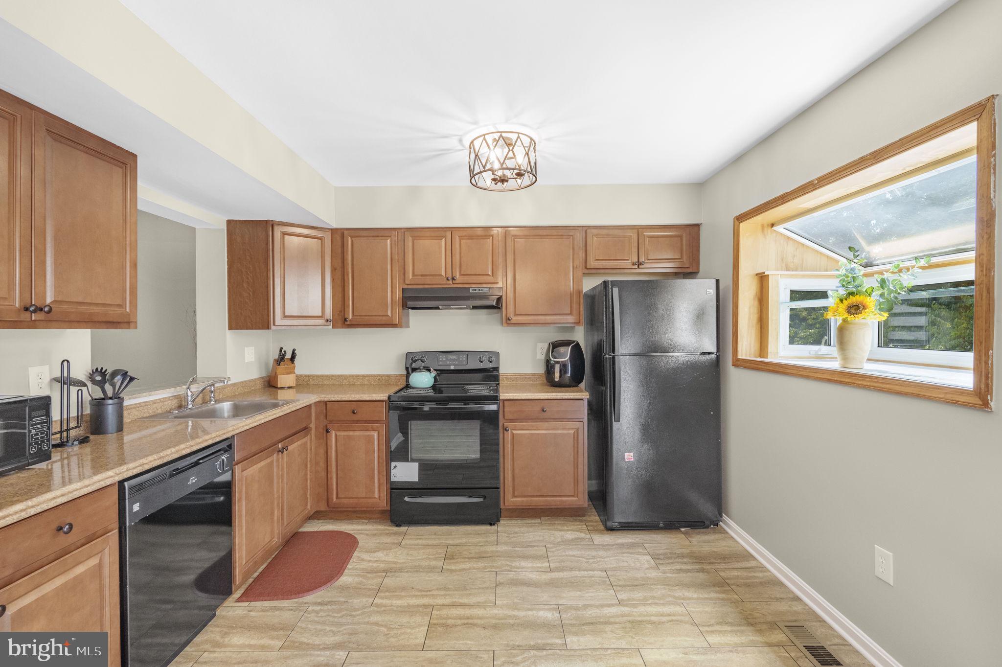 Real estate listing preview #13