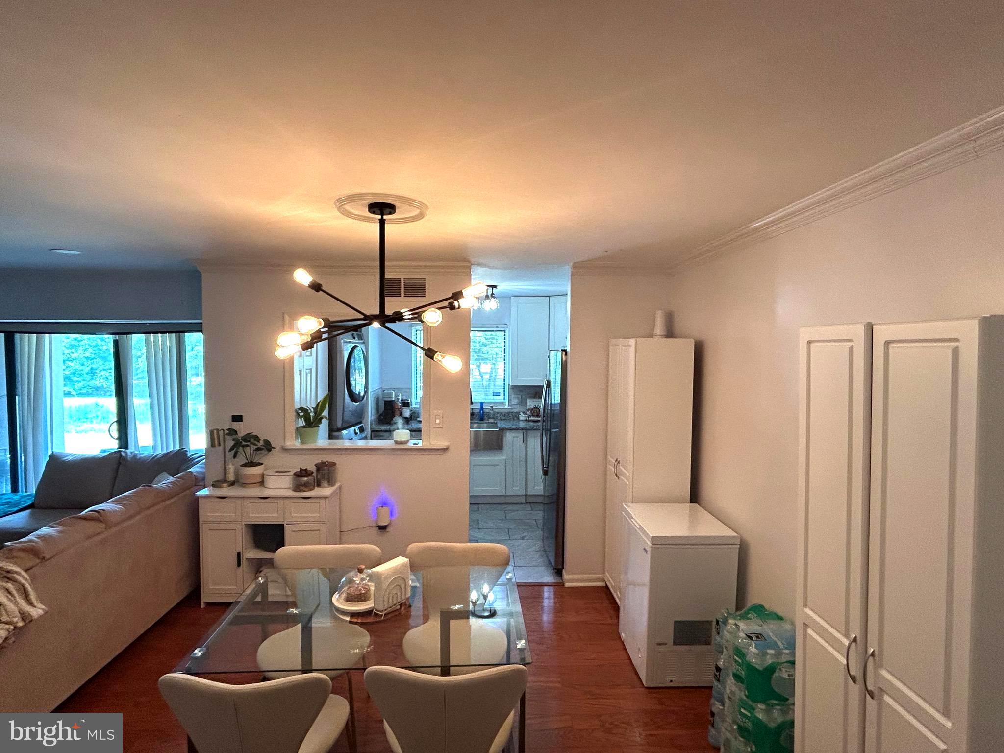 Real estate listing preview #3