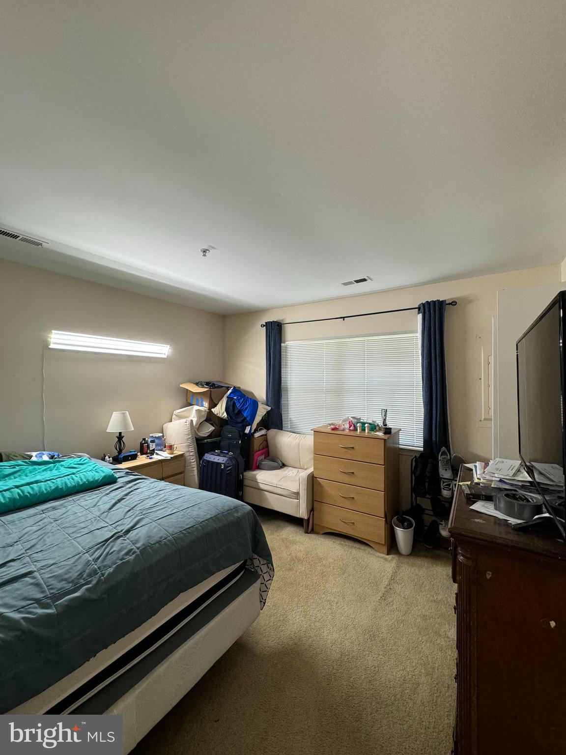 Real estate listing preview #6