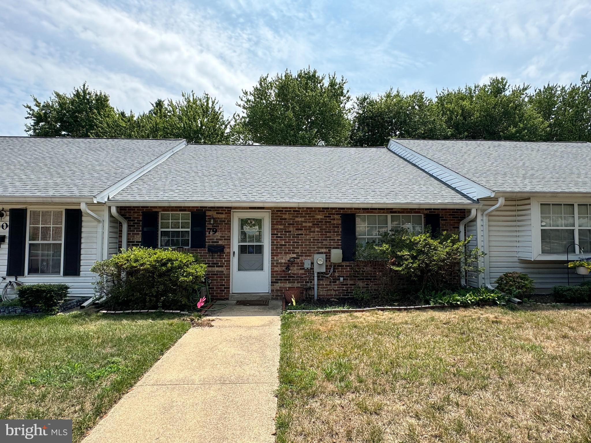 Real estate listing preview #1