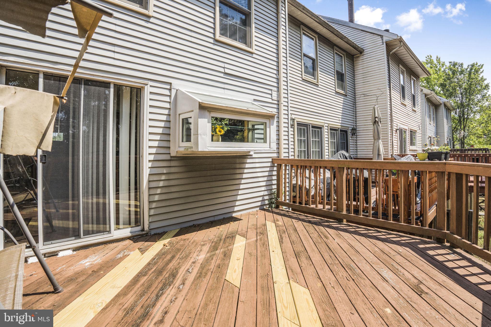 Real estate listing preview #6