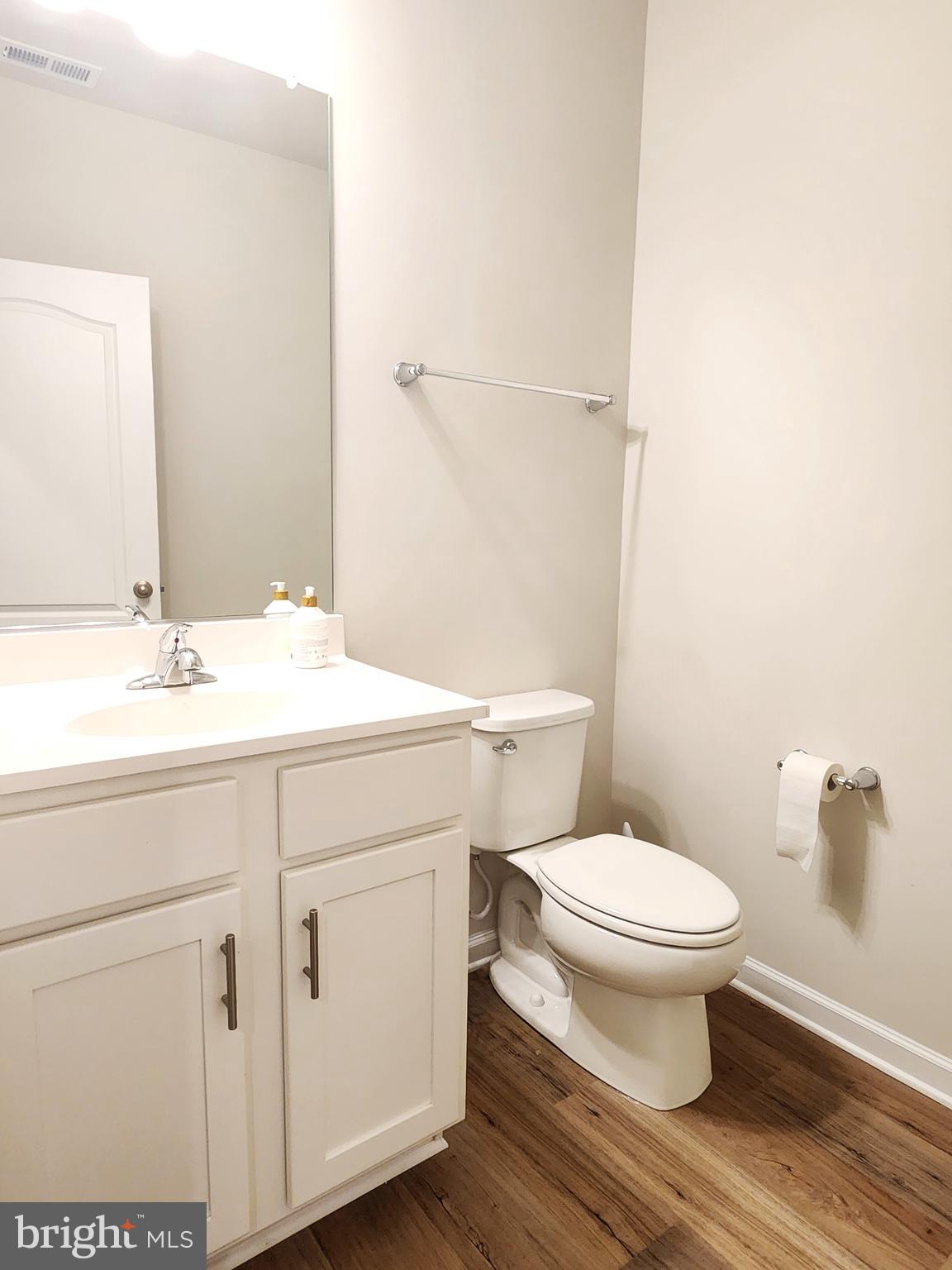 Real estate listing preview #25