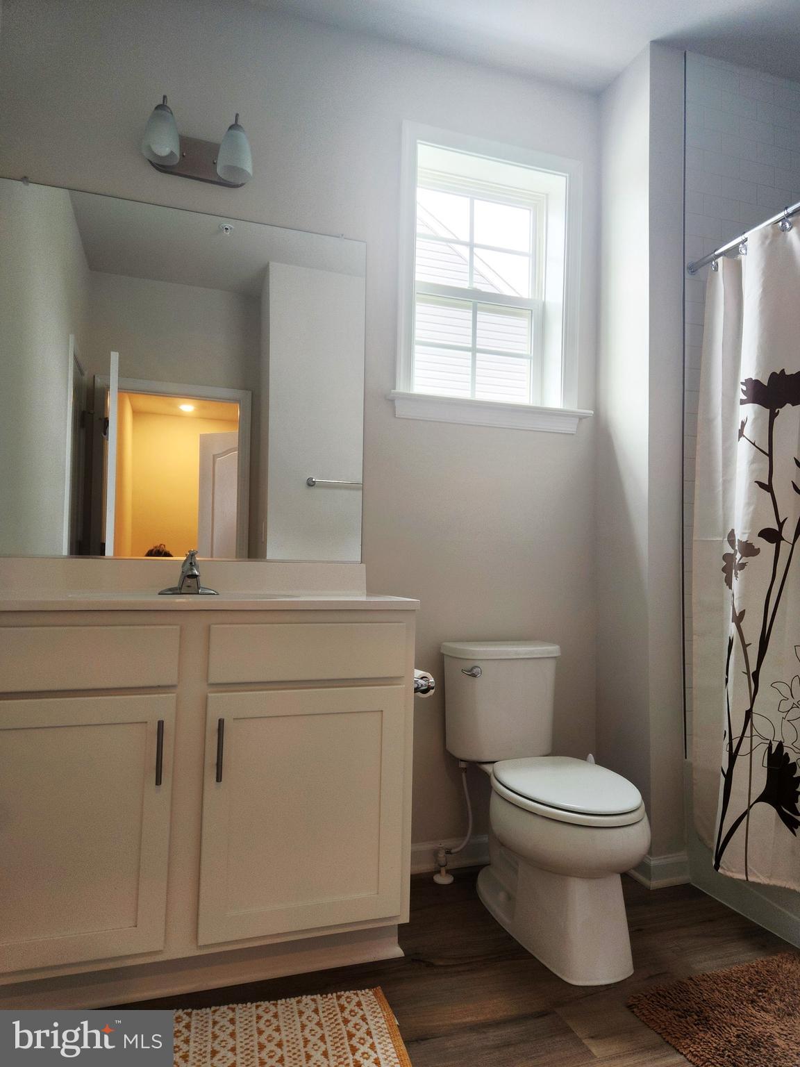 Real estate listing preview #13